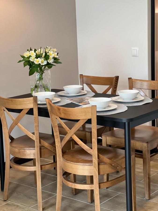 Party Avangarde Apartments City Center Леба Екстер'єр фото
