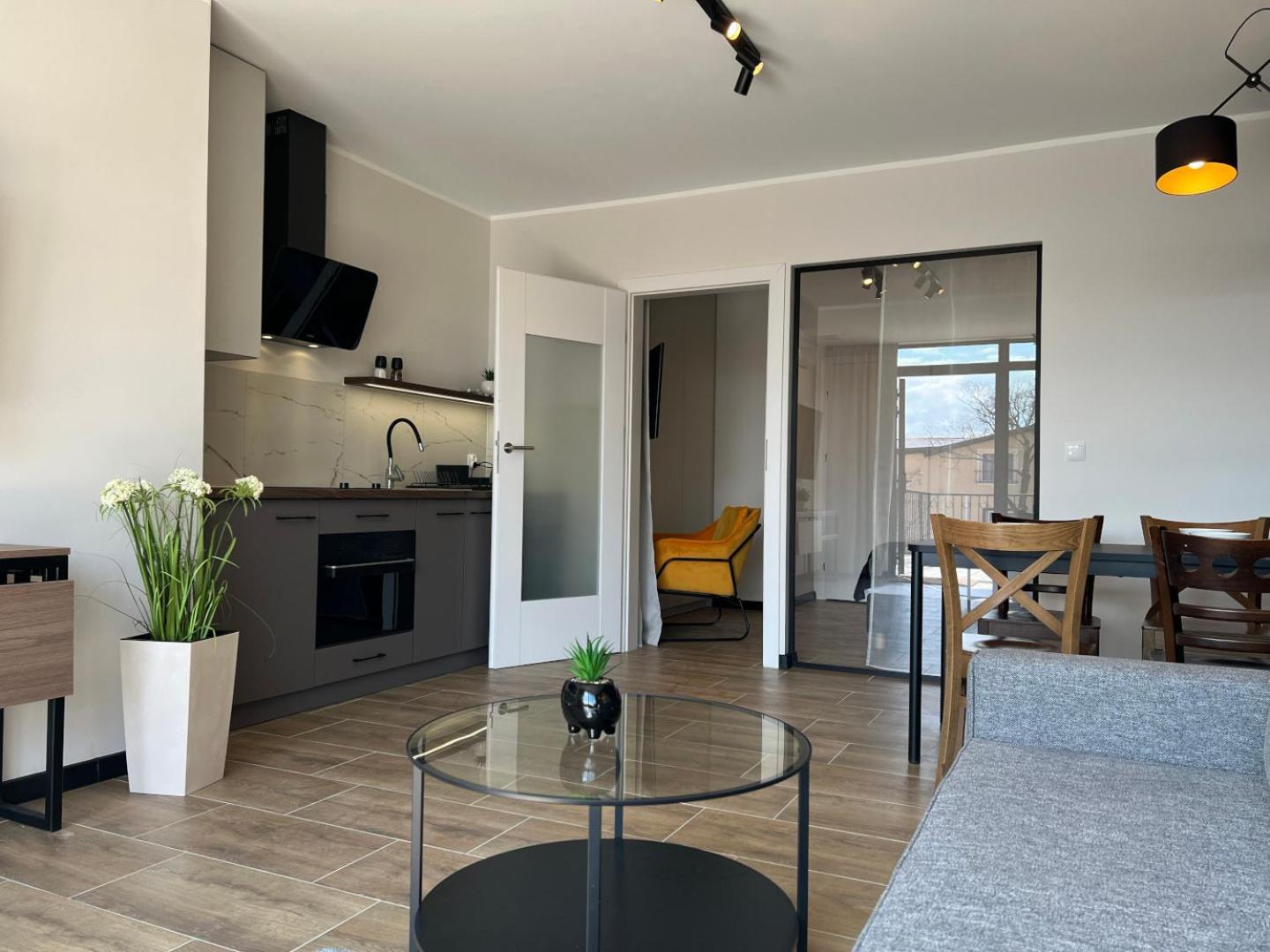 Party Avangarde Apartments City Center Леба Екстер'єр фото